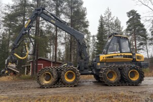 Ponsse Fox 8W harvesteri