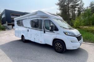 Carado T-448 matkailuauto – vm 2022, vain 16 400 km!