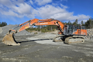 Hitachi ZX490LCH-7