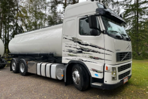 Volvo FH12 6x2, vm. 2005