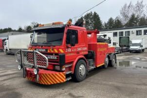 Scania P92  4X2 Tow-truck + crane HMF 802X2