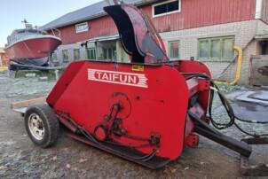 Taifun 2010 kuivikkeenlevittäjä