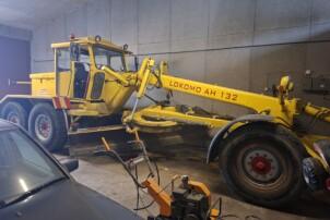 Lokomo AH 132 tiehöylä + takarepijä + karheenlevitin