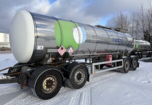 Obas ADR 16-1 HST säiliöperävaunu