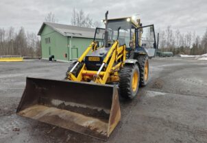 James J80 / Lännen C-20 Traktori-kaivinkone