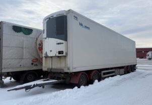 VAK Thermoking Kylmäkoneella