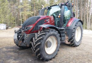 Valtra T174E Versu