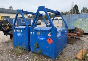 Fincont 2990l IBC polttoainesäiliöt 2kpl