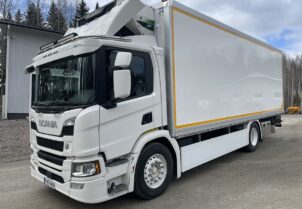 Scania P280 4X2