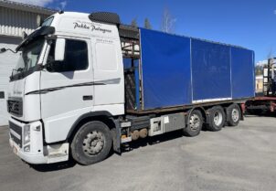 Volvo FH-D13  8x2 + VAK V-4 68t elementtiyhdistelmä