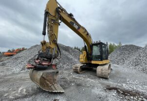 Cat 325