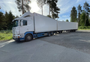 Scania R500 6x2 + Närko lämpösäädelty perävaunu