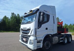 Iveco Stralis 570 + Goldhofer erikoiskuljetuslavetti 43 000 kg